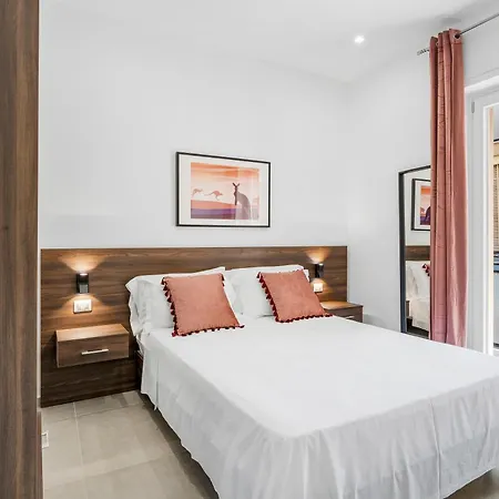 Pangea Luxury *