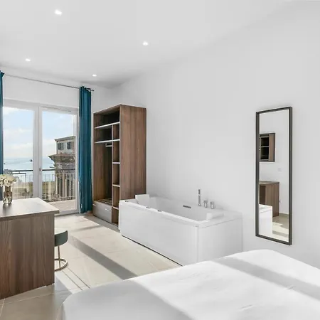 Pangea Luxury